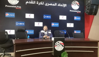 حضور ضعيف لمؤتمر مجدي عبد الغني باتحاد الكرة (صور)
