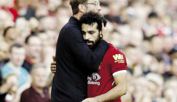 أول تعليق من «كلوب» عن الأزمة بين محمد صلاح واتحاد الكرة