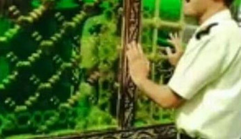 بالفيديو| محمد.. أمين شرطة بدرجة مبتهل: ياسين التهامي أبويا الروحي