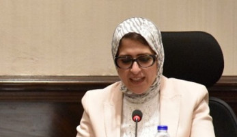 الصحة: لن يسمح باستخراج أي أوراق إلا بعد إجراء تحليل فيروس «سي»