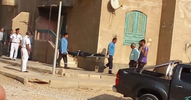 النيابة تواجه "قاتل أسرته" بالمشتبه به فى إقامة علاقة غير شرعية مع الزوجة