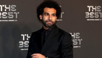 خروج محمد صلاح من التشكيل المثالي يكشف مجاملات جوائز الـ «فيفا»