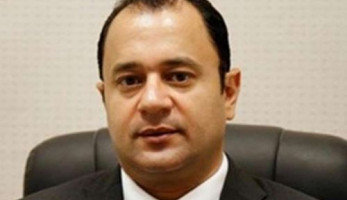 بعد 7 شهور.. النيابة تدين ممرضتين لتصويرهما مريضة أثناء الاستحمام