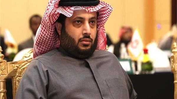 أول رد من الديوان الملكي السعودي على هتافات جماهير الأهلي ضد آل الشيخ