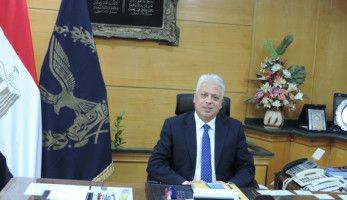 بعد شكوى حول علاقة آثمة.. الأهالي يغلقون "كوافير" على شاب وفتاة بالبحيرة