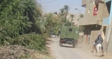 الداخلية توجه ضربة استباقية جديدة بالعريش .. الأمن الوطنى يداهم مزرعة مهجورة تأوى 10 عناصر إرهابية.. ومصرع المتطرفين فى مواجهات مسلحة وضبط 6 بنادق و3 عبوات ناسفة معدة للتفجير