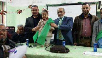 رحمه تتحدى الإعاقة وتحجز مقعدا بين طلاب الإسماعيلية المتفوقين
