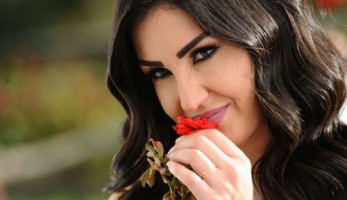 غنوة سليمان: أنا ما زلت على قيد الحياة ولست أختًا لأنغام