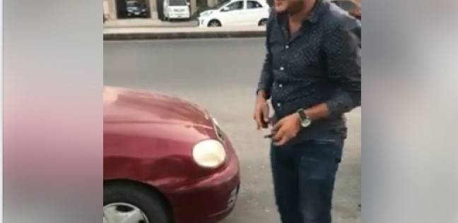 القبض على والد الشاب المتهم بالتحرش بـ"فتاة التجمع"