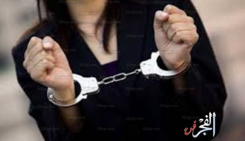 القبض على فنانة شهيرة بسبب ملابسها الفاضحة (صور)