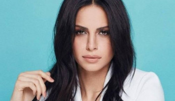 التعليق الأول لـ "آمال ماهر" حول خطفها