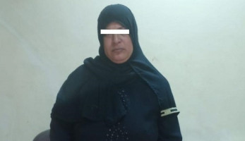 «المرأة والشاكوش».. «عائشة» تهشّم رأس طليقها: «ضربته لحد ما مخه طار»