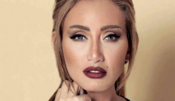 شاهد.. ريهام سعيد تساند منى عراقي في محنتها بعد حبسها