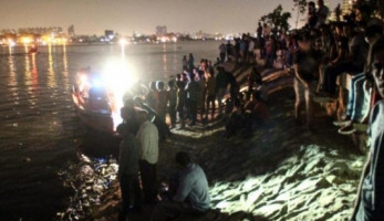 عاجل| شاب ينتحر بالقفز بسيارته في النيل بالجيزة.. "يمر بأزمة نفسية"