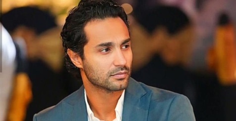 «خناقات الفنانين ليلة دخلتهم».. كريم فهمي يتعرض للضرب ببدلة فرحه بسبب «التصوير».. مفاتيح المنزل سبب مشاجرة روجينا مع أشرف زكي.. «إسراء» تبكي: «فرحي باظ».. و«أبو الليف» كلمة السر في حفل زفاف «أوكا»