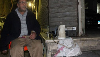 بالصور.. العمل بعد سن المعاش.. خيول الدولة المضروبة بالنار!