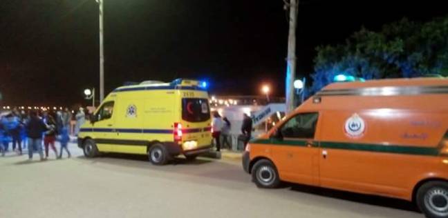 طفل يتسبب في سقوط سيارة والده بترعة المريوطية