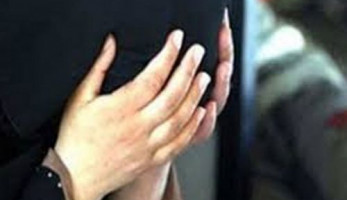 مارست الرذيلة لإنقاذ زوجها العاطل.. فاتهمها بالزنا