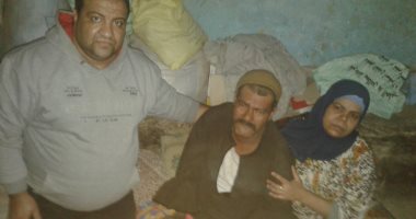صور.. عامل بسوهاج مصاب بمرض نادر: لا أملك ثمن العلاج وتراكمت على الديون