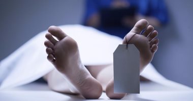 عاطل يذبح أمه بـ"منجل" فى أسوان لرفضها إعطاءه المال لشراء المخدرات