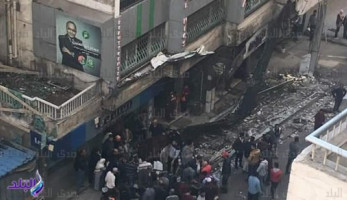 مصرع شخص وإصابة آخر في سقوط لافتة إعلانية بسبب الطقس بالإسكندرية
