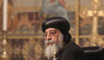 "تواضروس": تابعت الجدل حول ملابس إحدى الفنانات.. و"اللبس حرية شخصية"