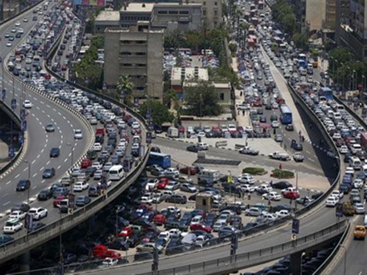 النشرة المرورية.. كثافات مرتفعة بمعظم محاور وميادين القاهرة والجيزة