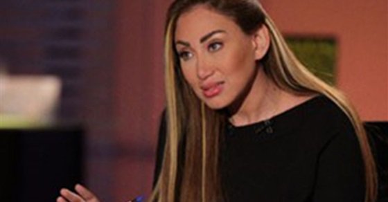ريهام سعيد تغلق الهاتف في وجه متصلة: لما تبطلي ضحك كلمينا.. فيديو