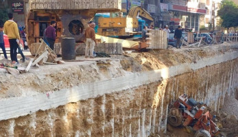 ننشر أول صور للحظة مصرع سائق لودر في حلوان