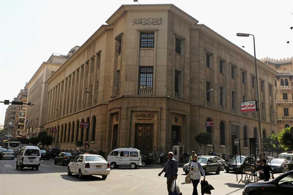 حقيقة الحجز الكامل على حسابات المتخلفين عن سداد الضرائب