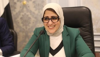الصحة: إغلاق منشأتين يدارا بواسطة منتحلى صفة أطباء بالقاهرة والجيزة