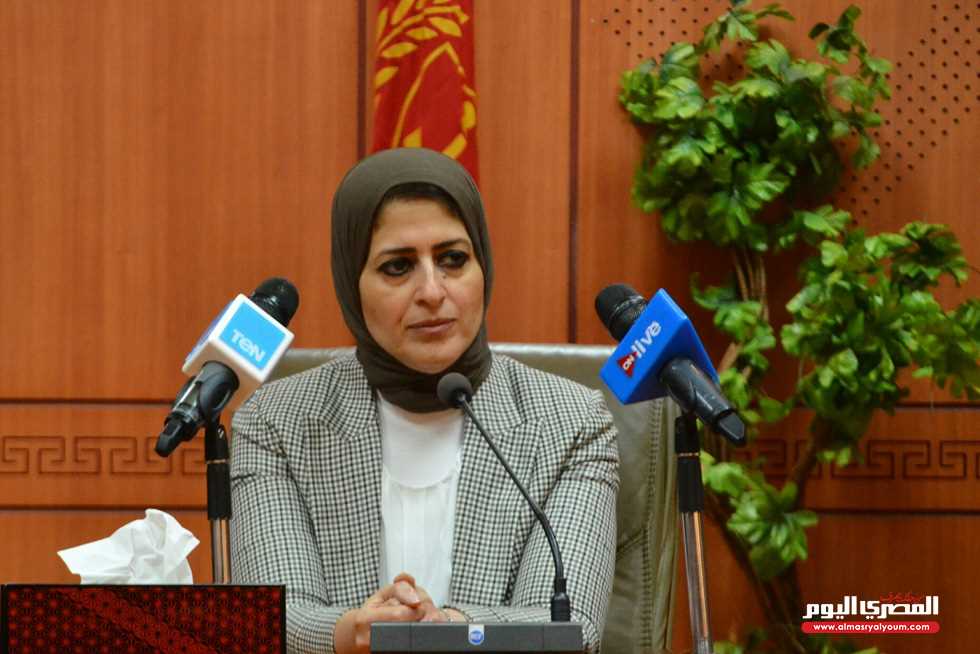 «الصحة» تضع خطة لزيادة أعداد الأطباء في الوحدات الصحية وتتعاقد مع 1000 طبيب