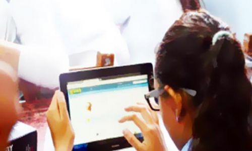 التعليم تكشف حقيقة توقيع غرامة فقدان الـ"تابلت" على طلاب الثانوية