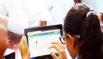 التعليم تكشف حقيقة توقيع غرامة فقدان الـ"تابلت" على طلاب الثانوية