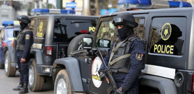 "الداخلية": فحص حقيبة راكب تاكسي بالأوبرا بعد الاشتباه بوجود متفجرات