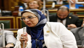 برلمانية تتقدم بطلب إحاطة للحكومة عن عدم فاعلية العلاج على نفقة الدولة