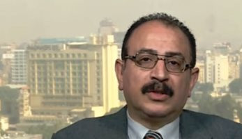 أستاذ علوم سياسية يرصد مكاسب مصر من زيارة وزير خارجية الولايات المتحدة