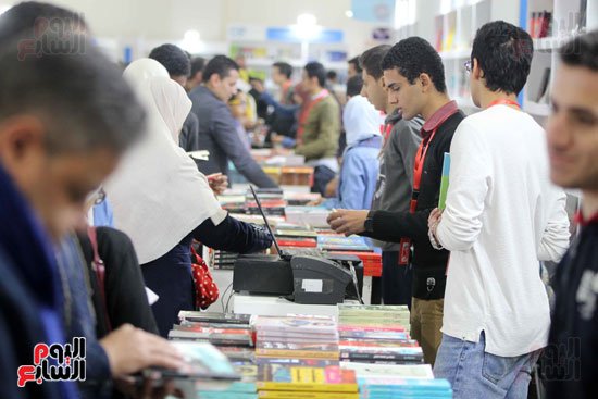 إغلاق جناح الجامعة الأمريكية فى معرض القاهرة للكتاب 2019.. اعرف السبب