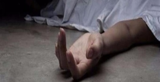بعد أن خانه مع زوجته «اللعوب».. «حلاق بولاق» بين الحياه والموت بطعنة من صديقه