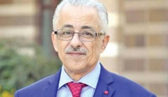 شوقي: المعلم يستحق أعلى مرتب بالدولة.. والعقود المؤقتة بـ1200 جنيه