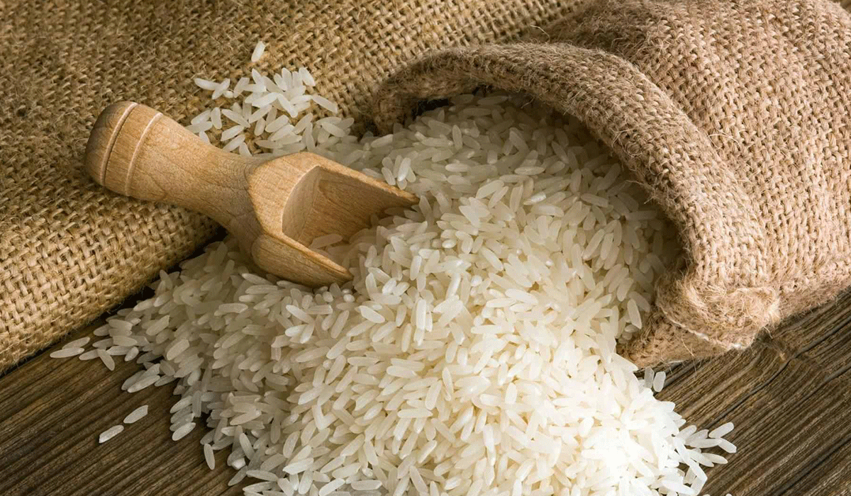 "السلع التموينية" تستورد 68 ألف طن أرز أبيض