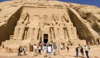 بالأرقام.. زيادة أسعار دخول المناطق الأثرية ومعاملة الأفارقة كالمصريين