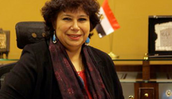 وزيرة الثقافة تقرر عودة نادى السينما لبرنامج الأوبرا