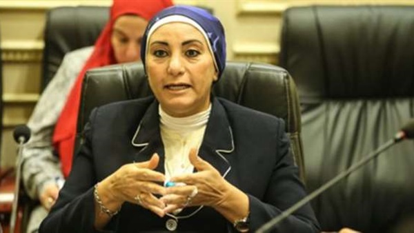 وكيل 'إعلام النواب' تطالب بإلغاء إصدارات الصحف القومية التي تحقق خسائر