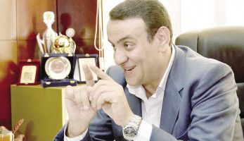 البرلمان يوافق على قانون الدفع غير النقدي