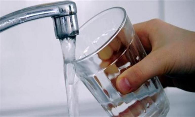 حقيقة فرض 10 آلاف جنيه غرامة على من يهدر المياه