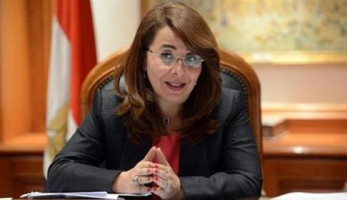 غادة والي: صندوق تأمين الأسرة يناقش سبل تفعيل تكليفات رئيس الجمهورية لدعم المرأة