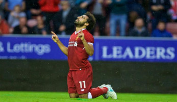 رد نارى من ليفربول دفاعا عن محمد صلاح بعد الفيديو المسيء