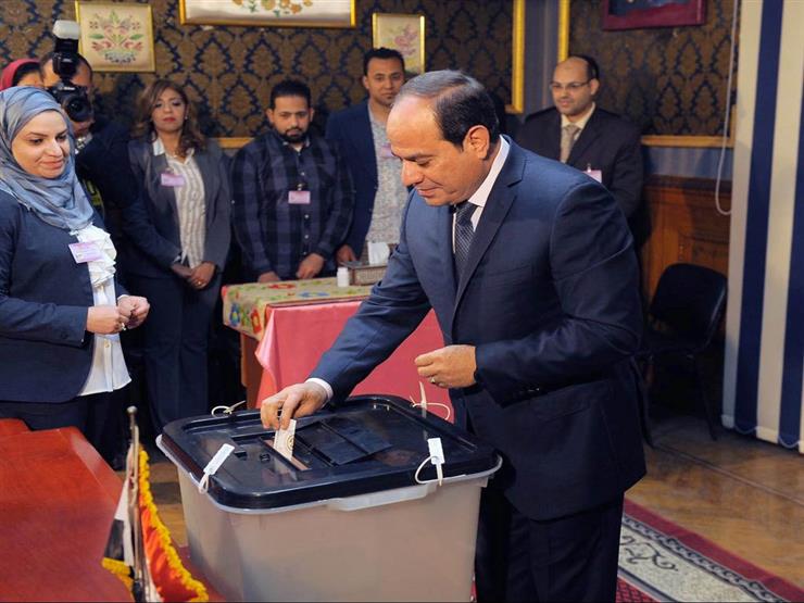 عمرو أديب يعلق على إشرف ابنة الشهيد هشام بركات على تصويت السيسي في الاستفتاء