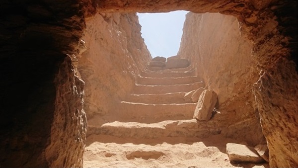 كشف أثري جديد في أسوان.. النص الهيروغليفي كاملا داخل مقبرة «tit»